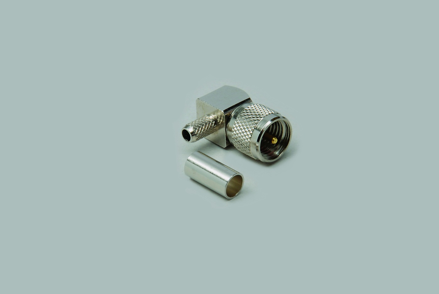 Mini-UHF-Winkel-Crimpstecker für RG 58/U Teflon-Isolation
