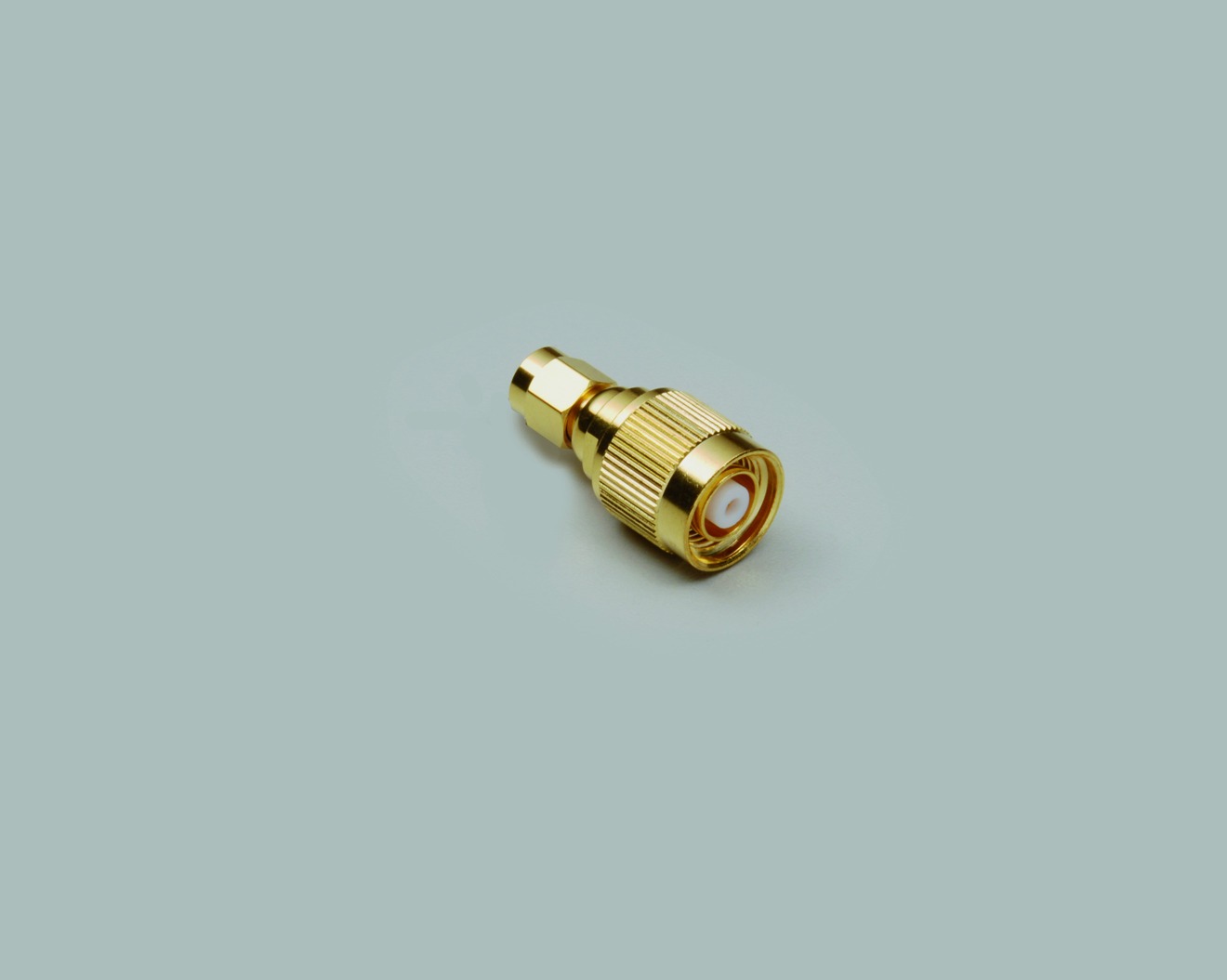 Adapter, TNC-Reverse Stecker auf SMA Reverse Stecker, vergoldet