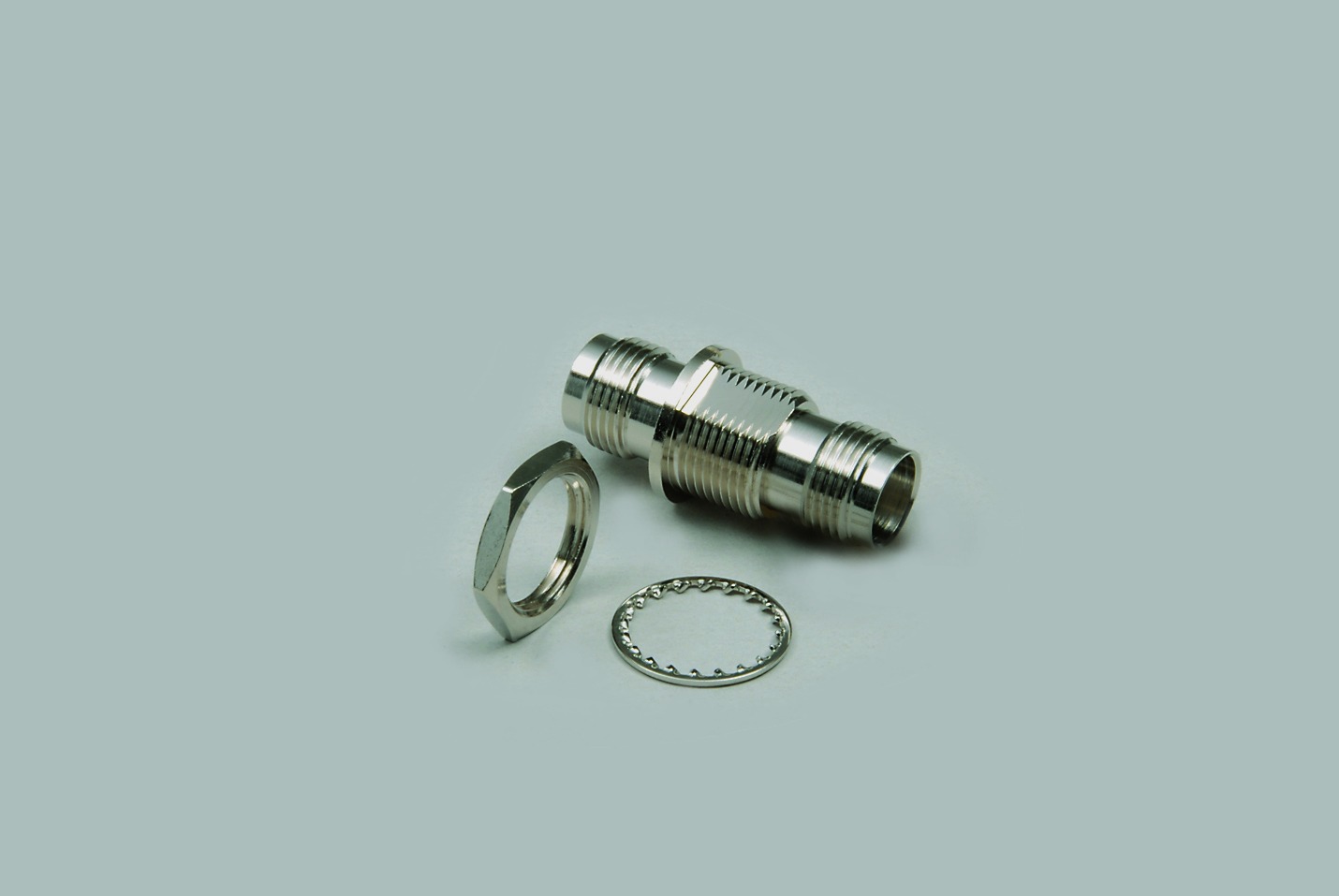 Einbauadapter, Einlochmontage, TNC-Kupplung auf TNC-Kupplung, 50 Ohm