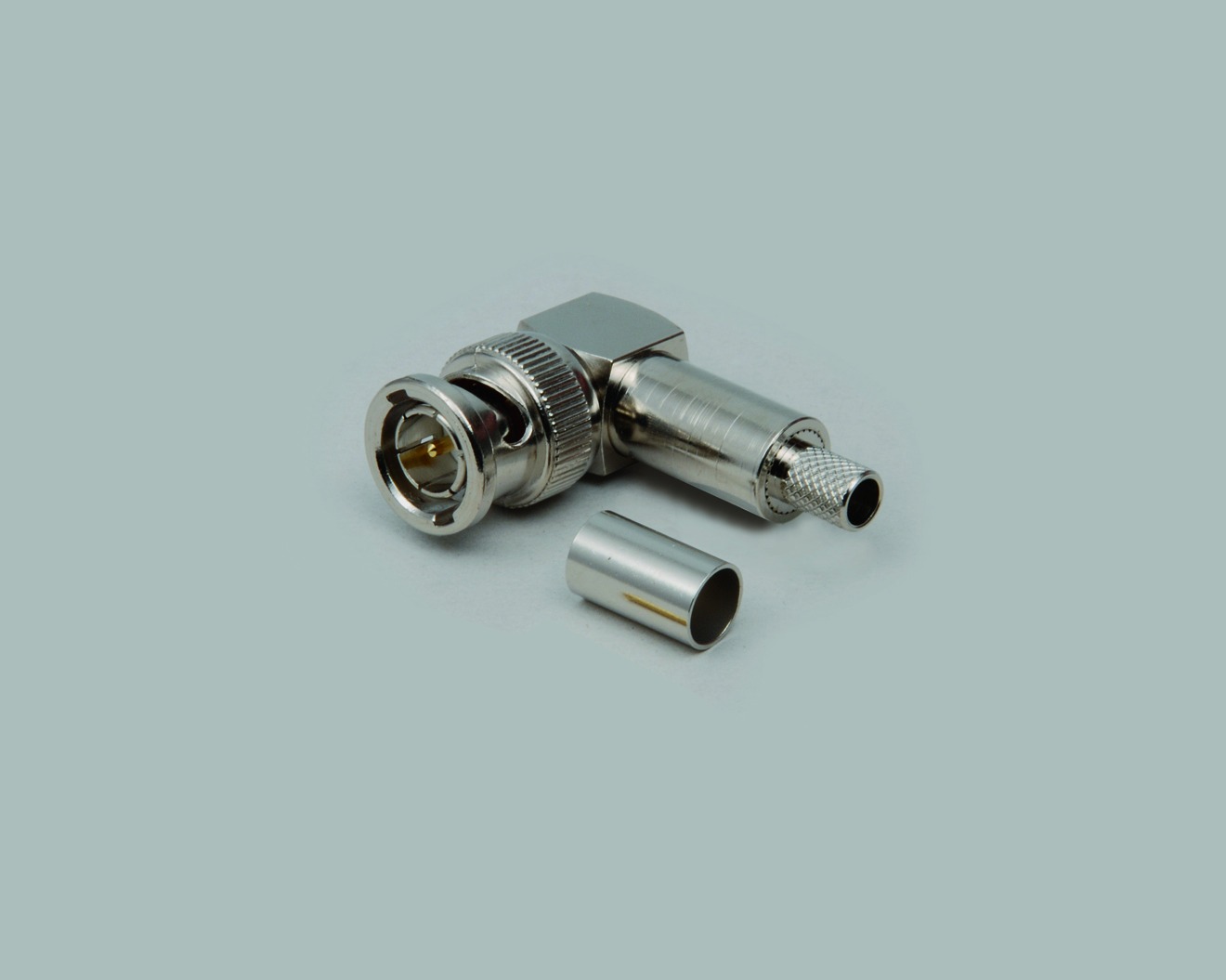 BNC Winkelstecker RG 58 Löt/Crimpausführung