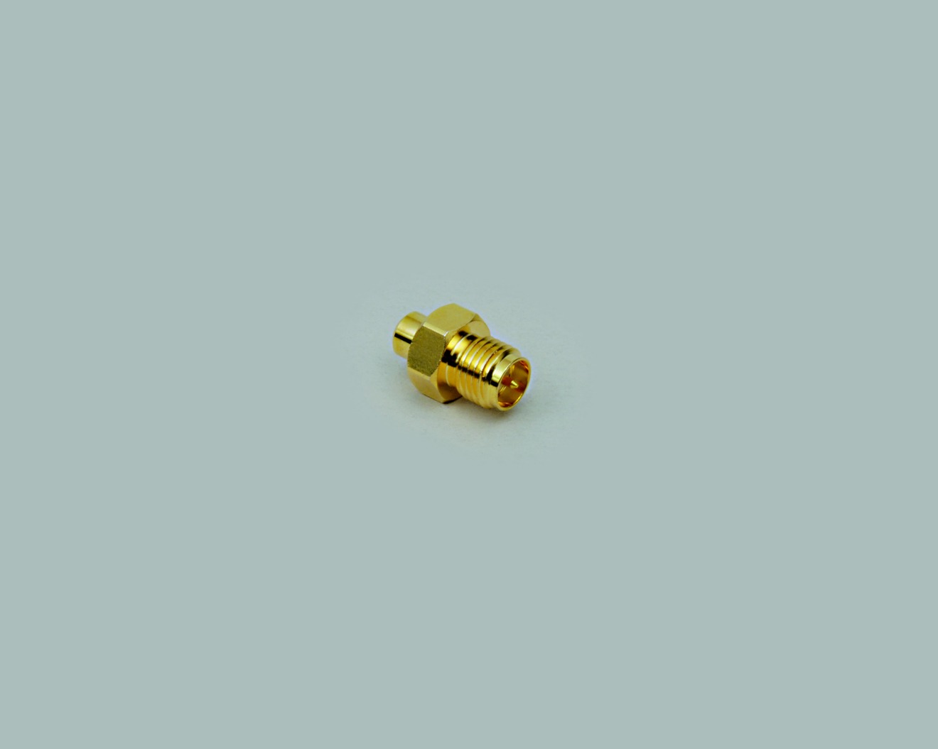 Adapter, Reverse MMCX-Kupplung auf Reverse SMA-Kupplung, vegoldet