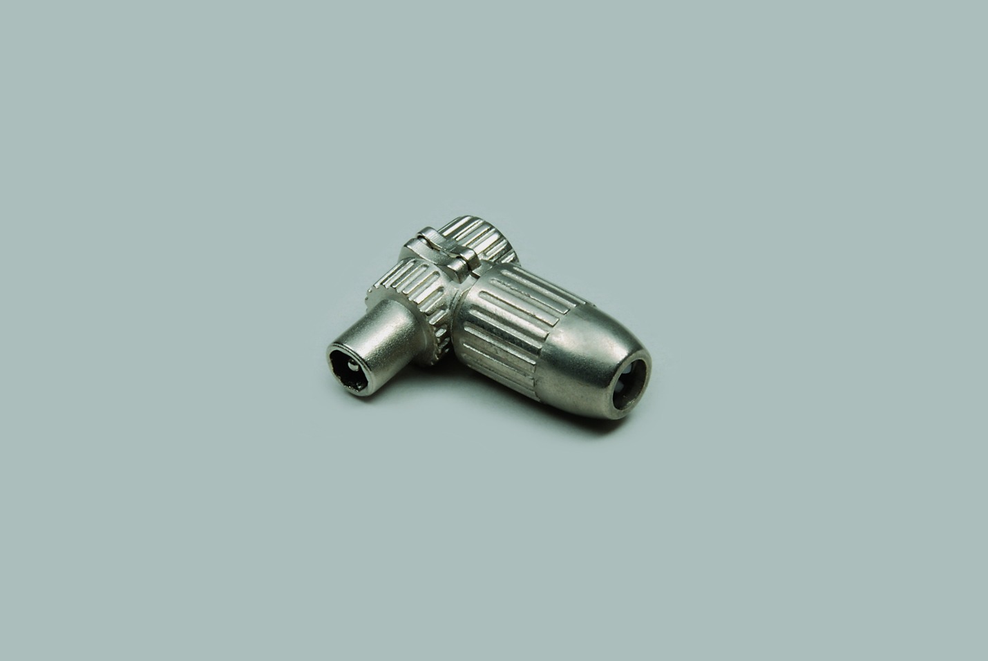 Koax-Winkelstecker, Druckgussausführung, Schraubanschluss, 100 Stk.