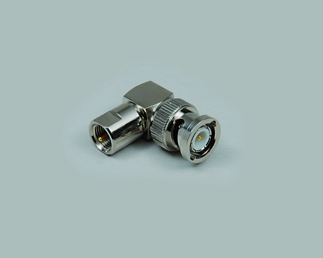 Adapter, BNC-Stecker auf FME-Stecker, Winkelausführung