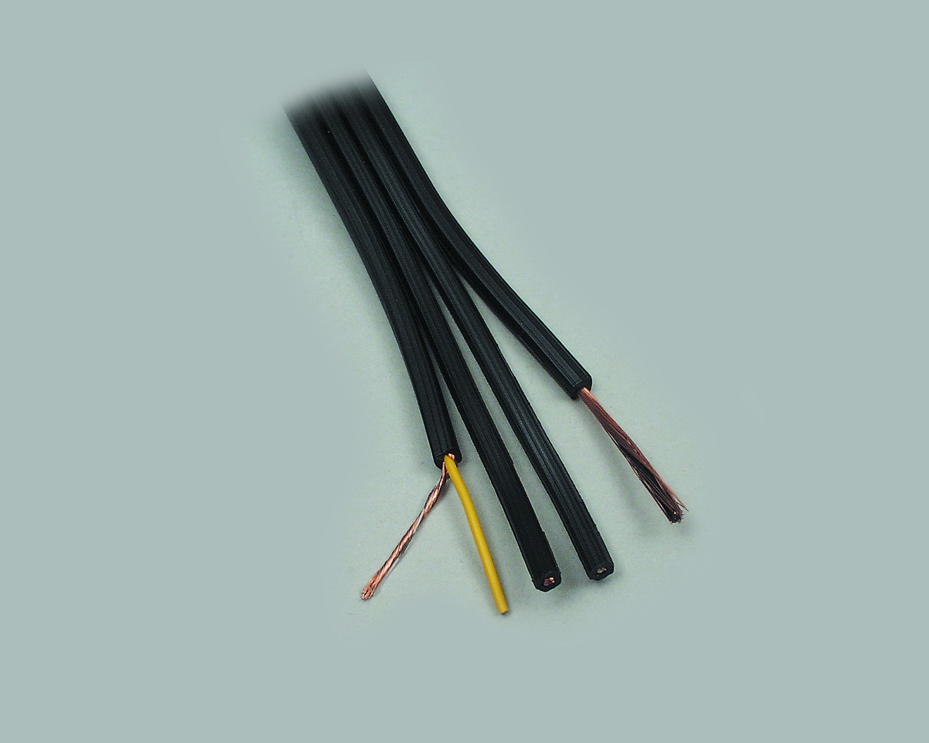 NF-Audiokabel mit Einzelabschirmung, flache Ausf., trennbar, Querschnitt: 4 x 0,14mm², grau
