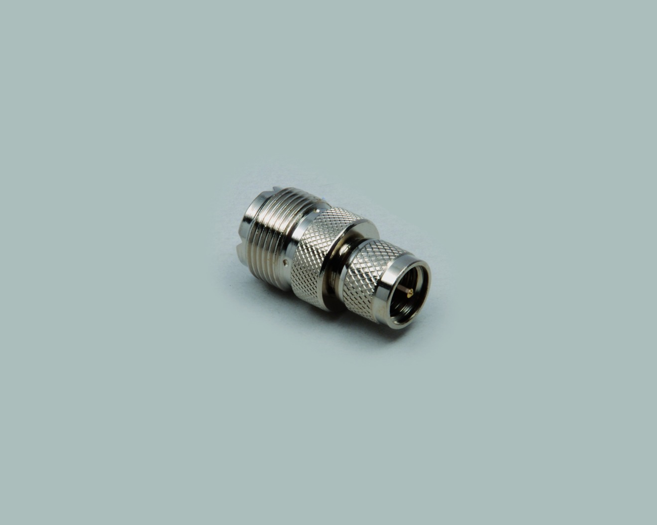 Adapter, Mini-UHF-Stecker auf UHF-Kupplung