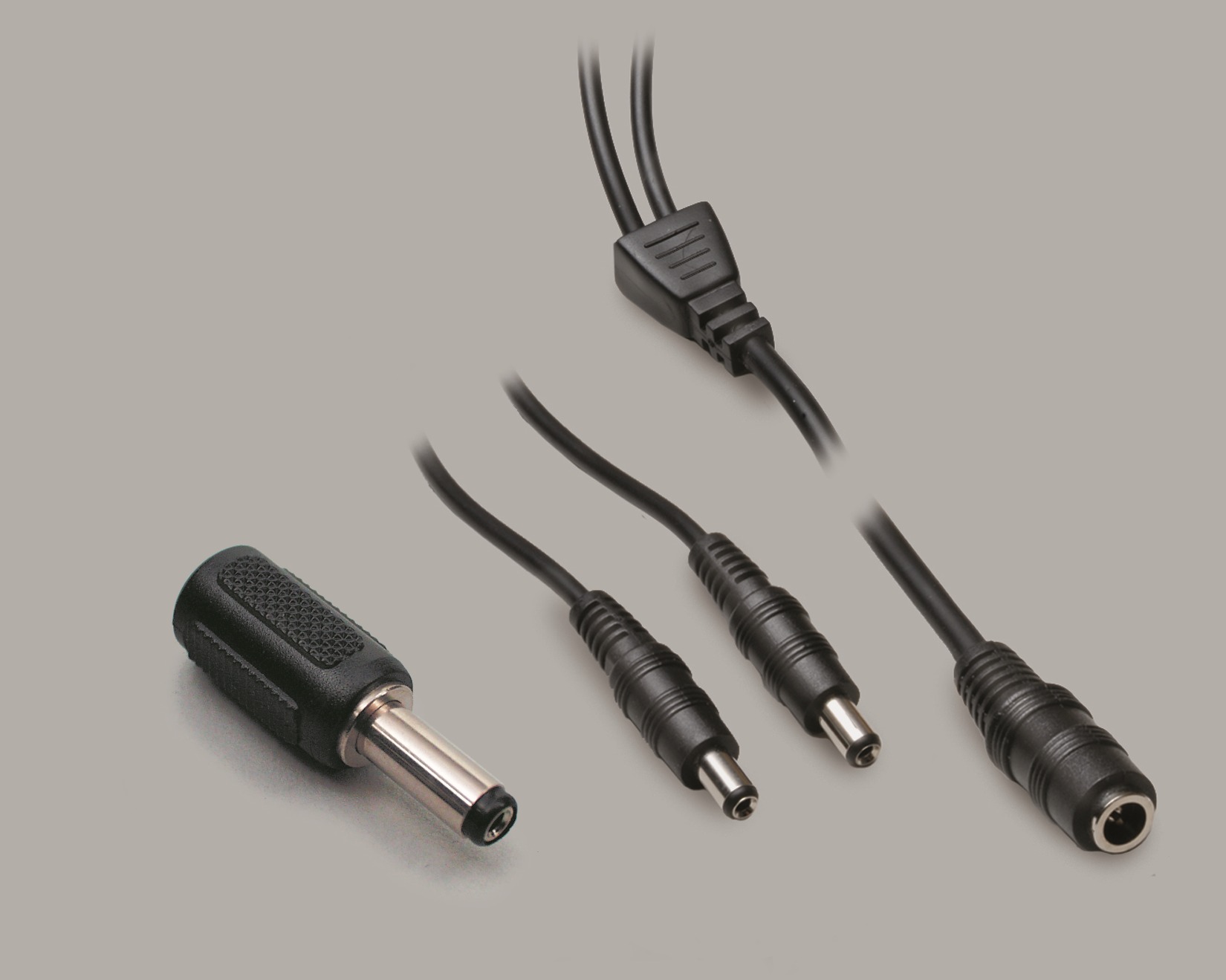 DC Set, DC Verteiler schwarz (1,1m) 1x Kupplung 2,5/5,5mm auf 2x Stecker 2,5/5,5mm + DC Adapter Stecker 2,5/5,5mm auf Kupplung 2,1/5,5mm