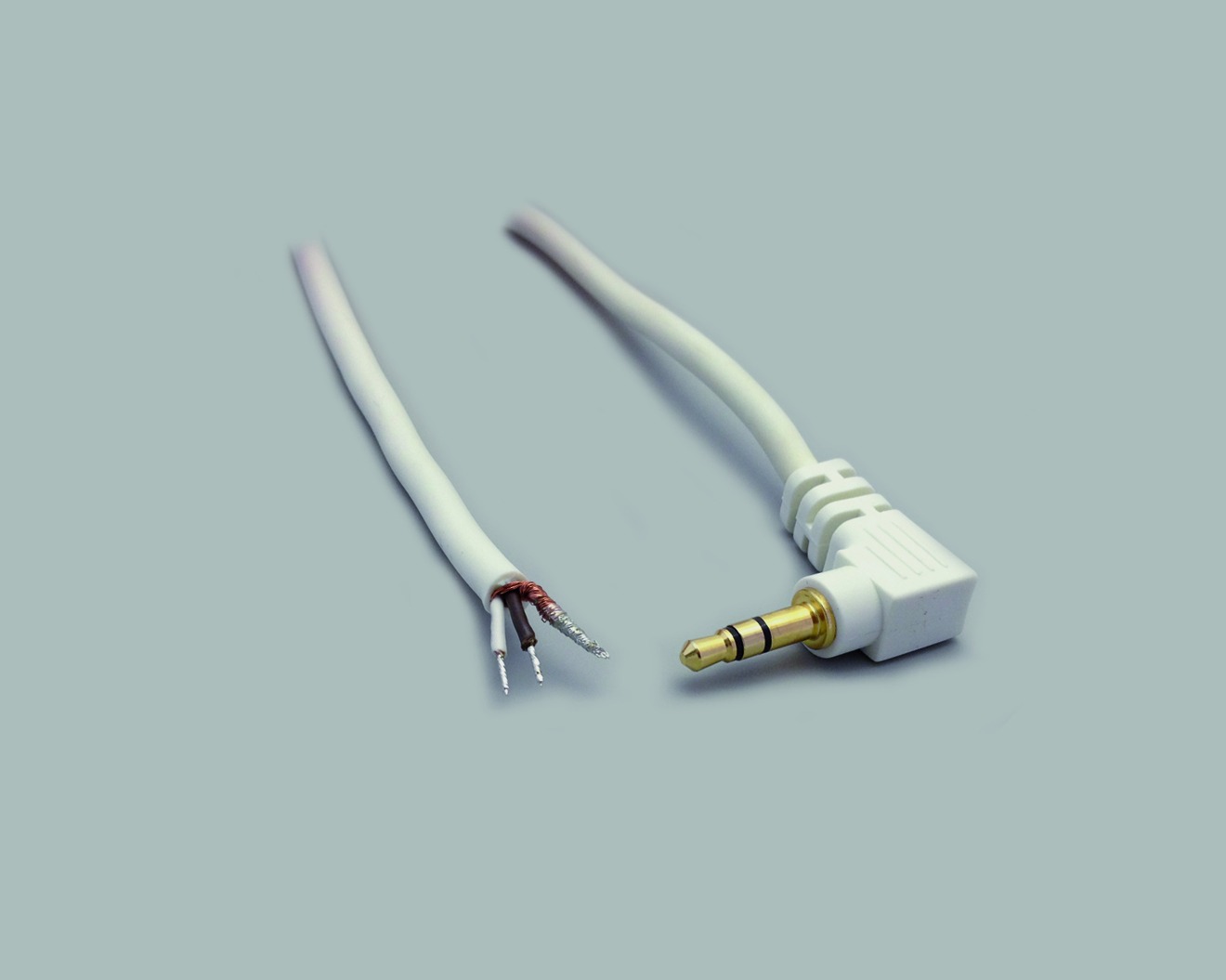 Audio-Anschlusskabel geschirmt, Klinkenstecker 3,5mm Stereo, winkel, vergoldet, weiss, Länge 1,8m