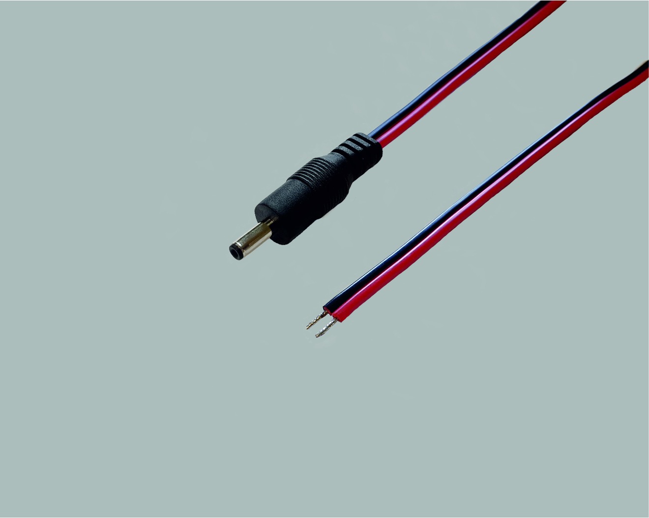 DC-Anschlusskabel mit Stecker auf offenes Ende, DC-Stecker gerade 1,7x4,75mm, 2x0,4mm², rot/schwarz, 1m, Enden verzinnt
