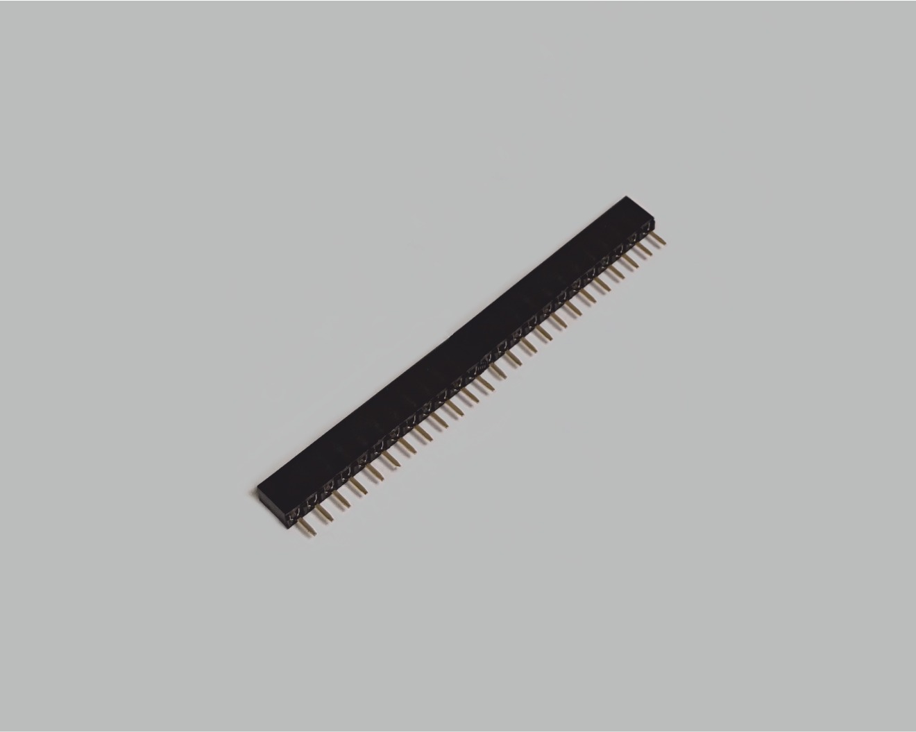 Buchsenleiste einreihig 24-polig, gerade, vergoldet, Raster 2,00mm, Bauhöhe 4,3mm, Isolation Nylon 6T, nicht trennbar
