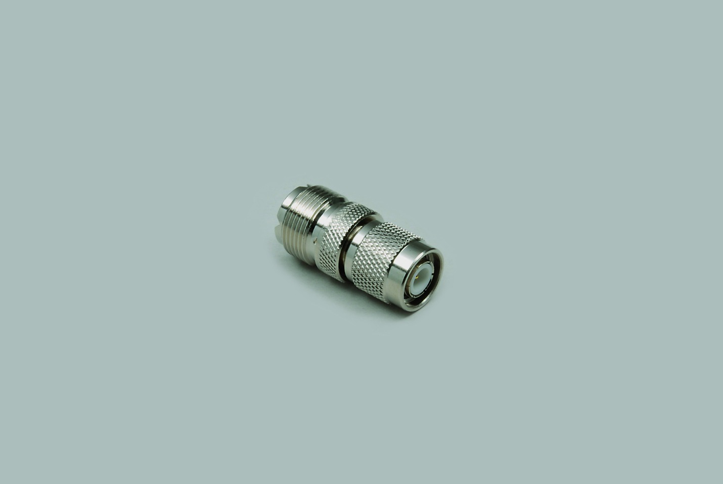 Adapter, TNC-Stecker auf UHF-Kupplung