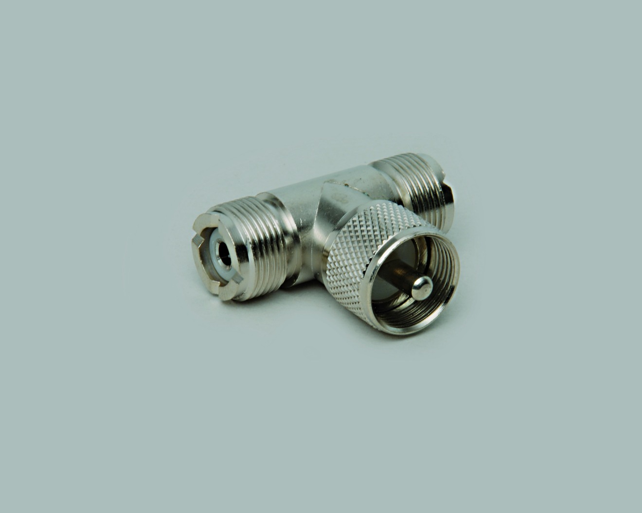 Adapter, UHF-T-Stück, 1 x UHF-Stecker, 2 x UHF-Kupplung