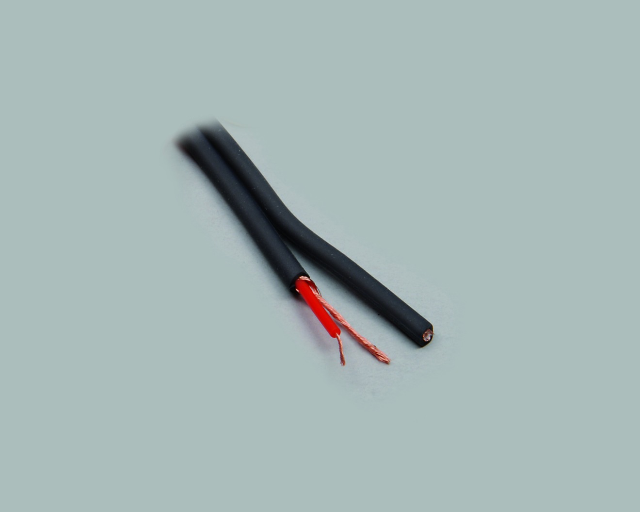 NF-Audiokabel mit Einzelabschirmung, flache Ausf., trennbar, Querschnitt: 2 x 0,38mm², grau